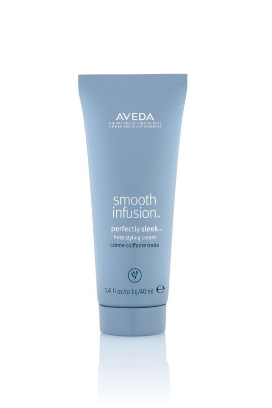 Smooth Infusion™ Yatıştırıcı Durulanmayan Saç Bakım Kremi 40ml Seyahat Boy 018084039434 - 1